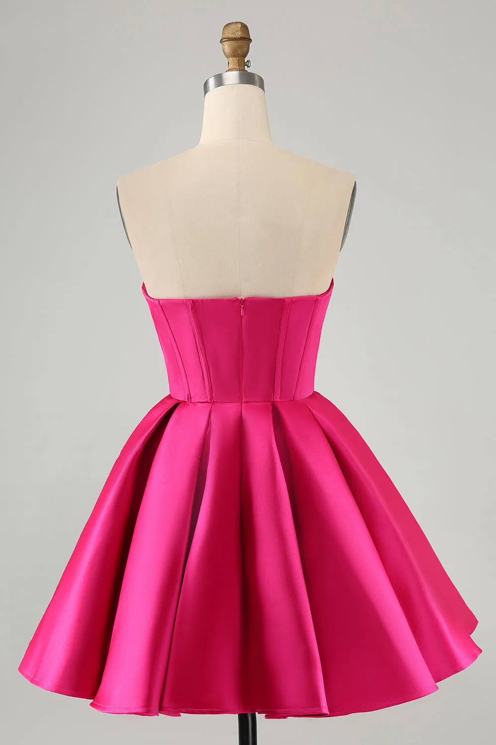 Luolandi Cute A Line Sweetheart Corset Short Homecoming Dress with Beading Party Dress